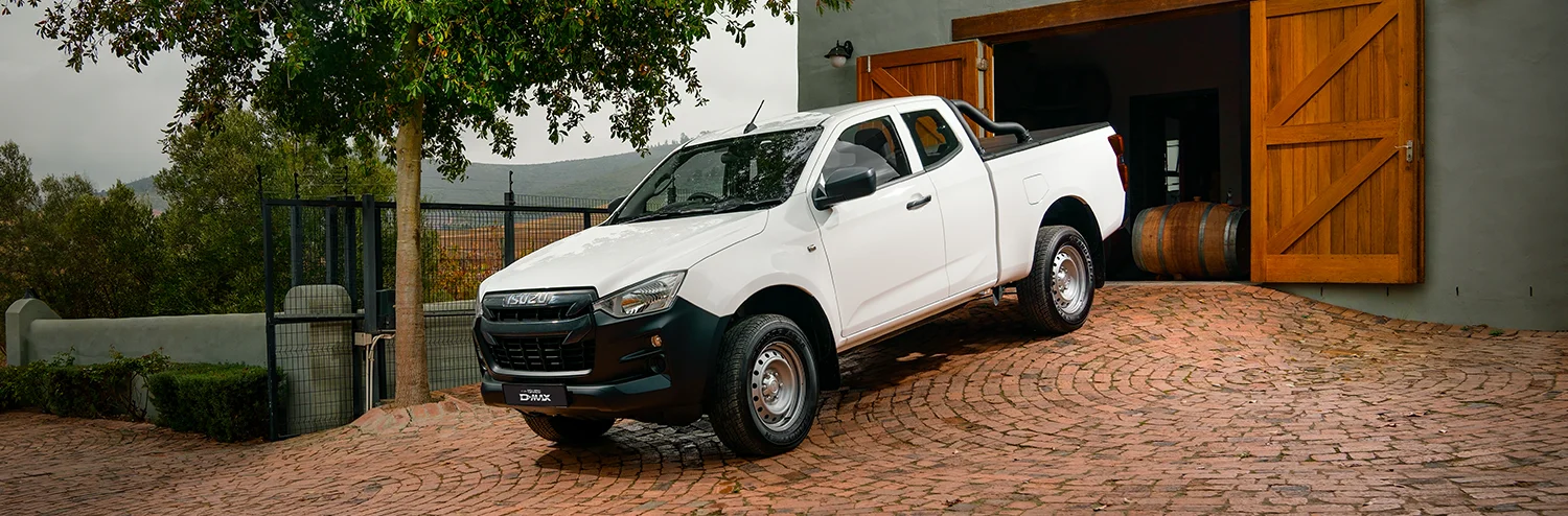 Fuzion isuzu D-Max Extended Cab banner